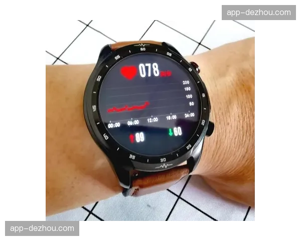 穿戴设备监测心率波动 触发高热度瞬间广告推送